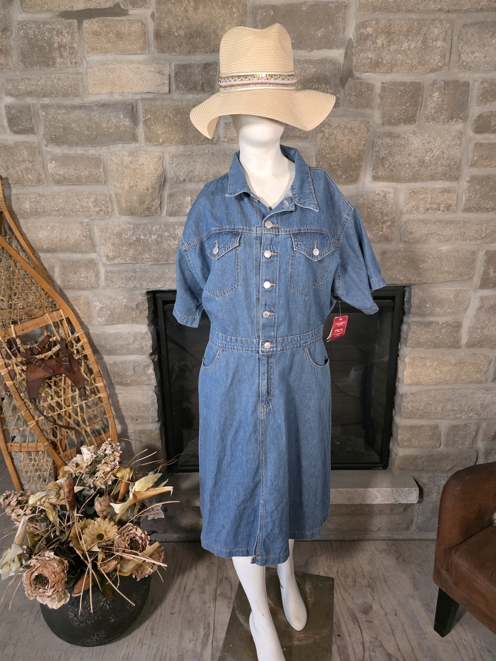 Classic Button-Front Denim Midi Dress with Short Sleeves